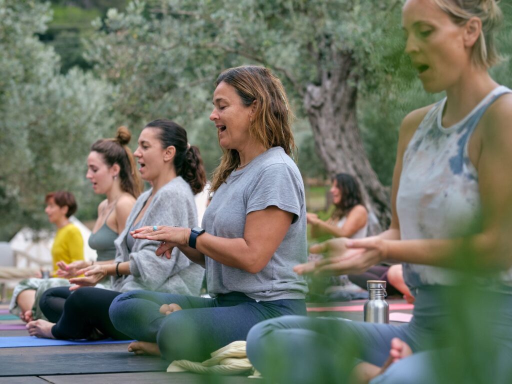 Magia wyjazdów z jogą